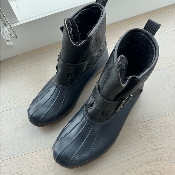Sperry Topsider Navy & Black Duck Boots - Picture 3 of 7